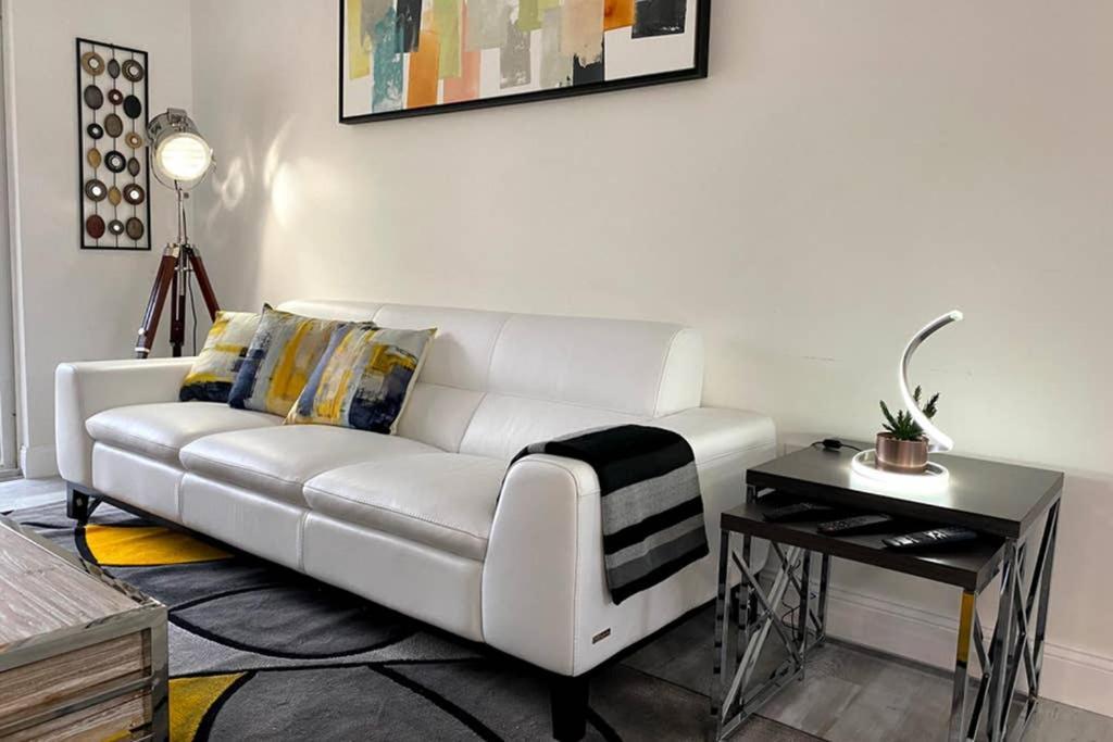 Yacht Club At Aventura 2 Bed 2 Bath Luxurius Cozy Brand New 2020 Apartment Bagian luar foto