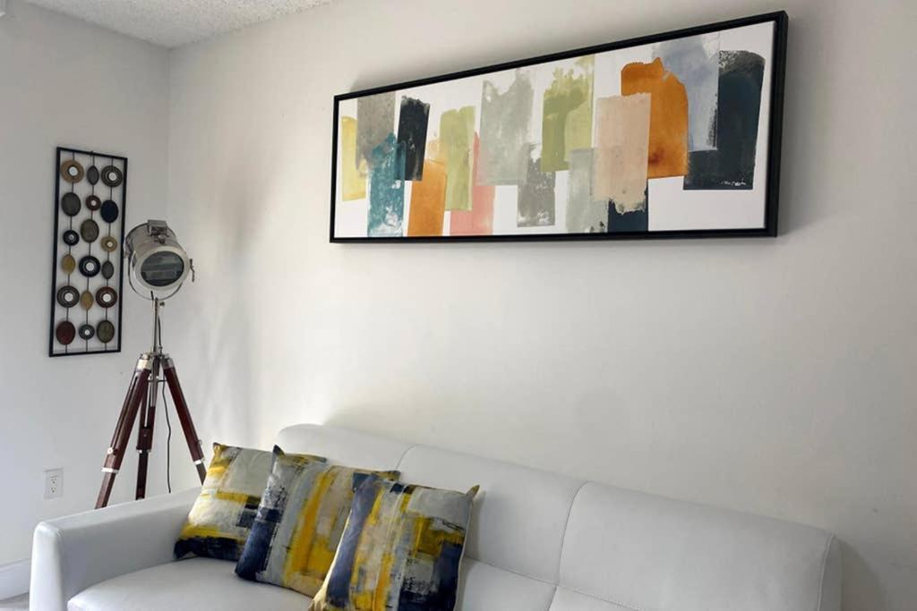 Yacht Club At Aventura 2 Bed 2 Bath Luxurius Cozy Brand New 2020 Apartment Bagian luar foto