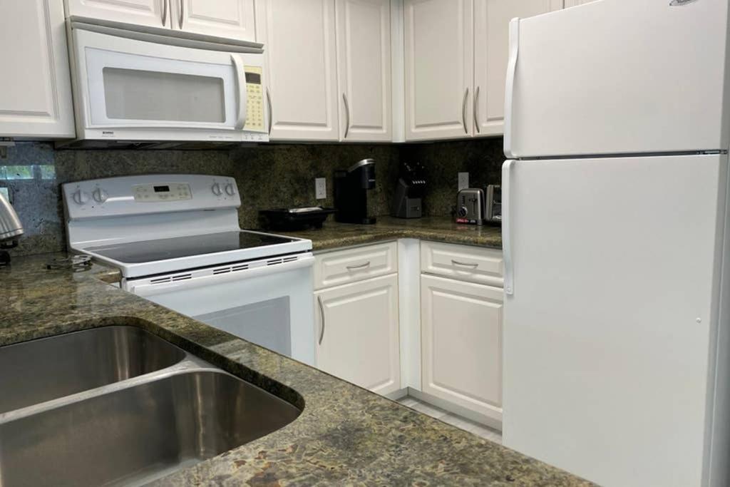 Yacht Club At Aventura 2 Bed 2 Bath Luxurius Cozy Brand New 2020 Apartment Bagian luar foto