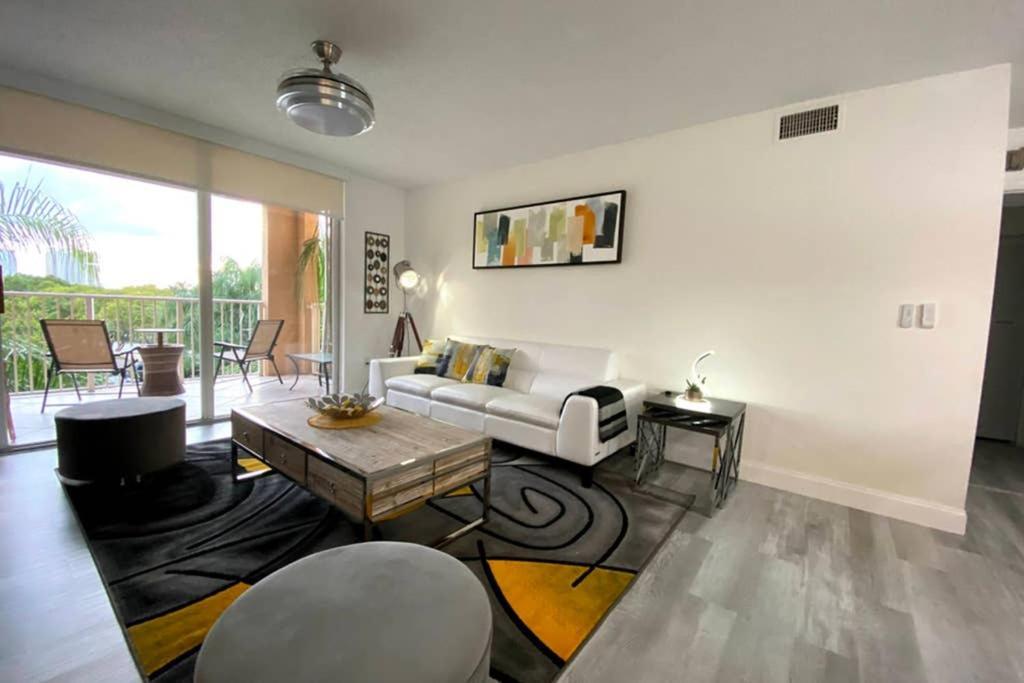 Yacht Club At Aventura 2 Bed 2 Bath Luxurius Cozy Brand New 2020 Apartment Bagian luar foto