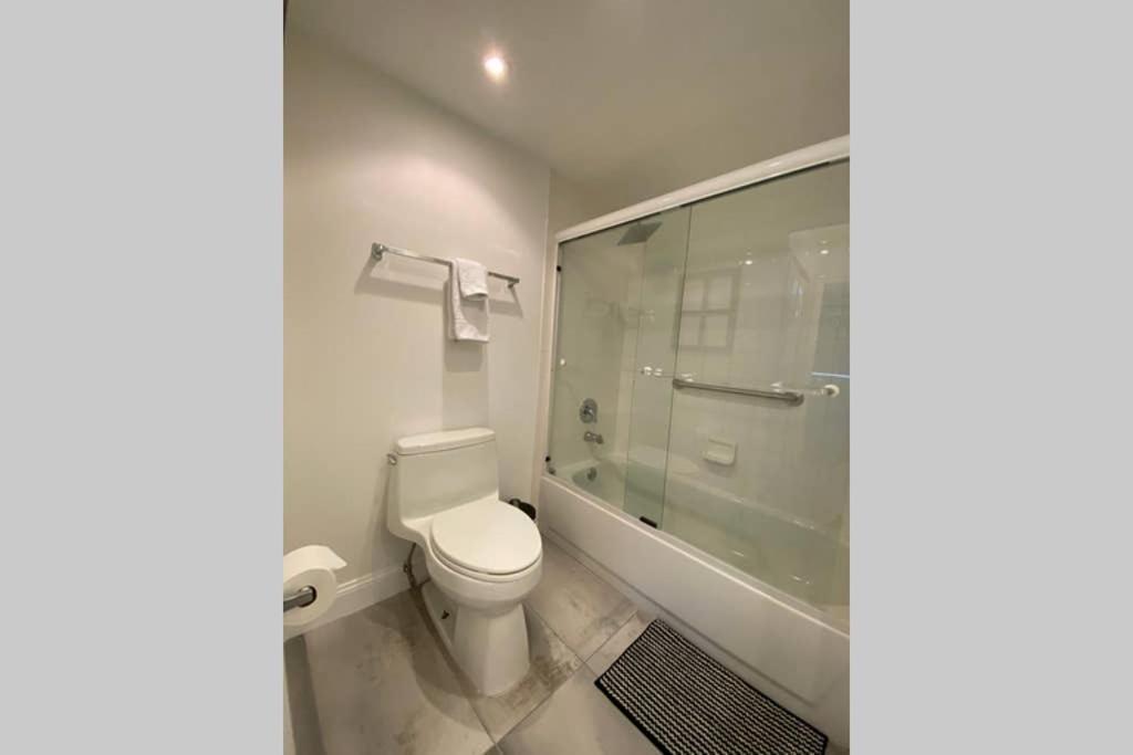 Yacht Club At Aventura 2 Bed 2 Bath Luxurius Cozy Brand New 2020 Apartment Bagian luar foto